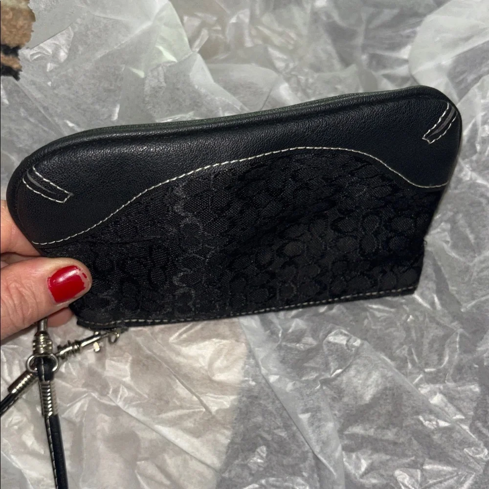 Coach Signature C pattern wristlet clutch with leather trim vintage Y2K